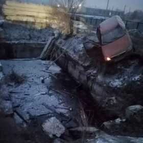 В Башкирии две женщины упали в яму с мазутом, одна погибла