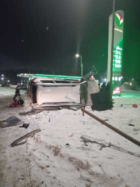 В Башкирии в ДТП с Renault Sandero погибла пассажирка Mitsubishi Pajero