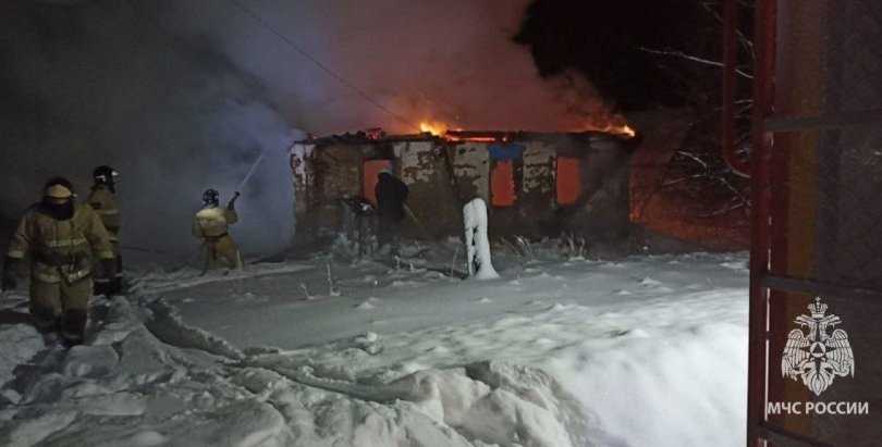 В Башкирии в сгоревшем доме обнаружили тело 63-летнего мужчины