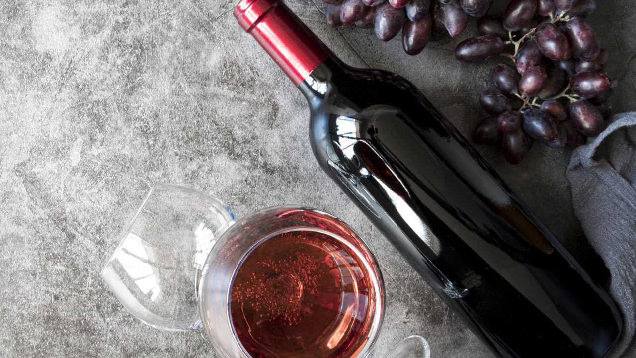 Восторг обеспечен: эксперты Роскачества назвали лучшие вина