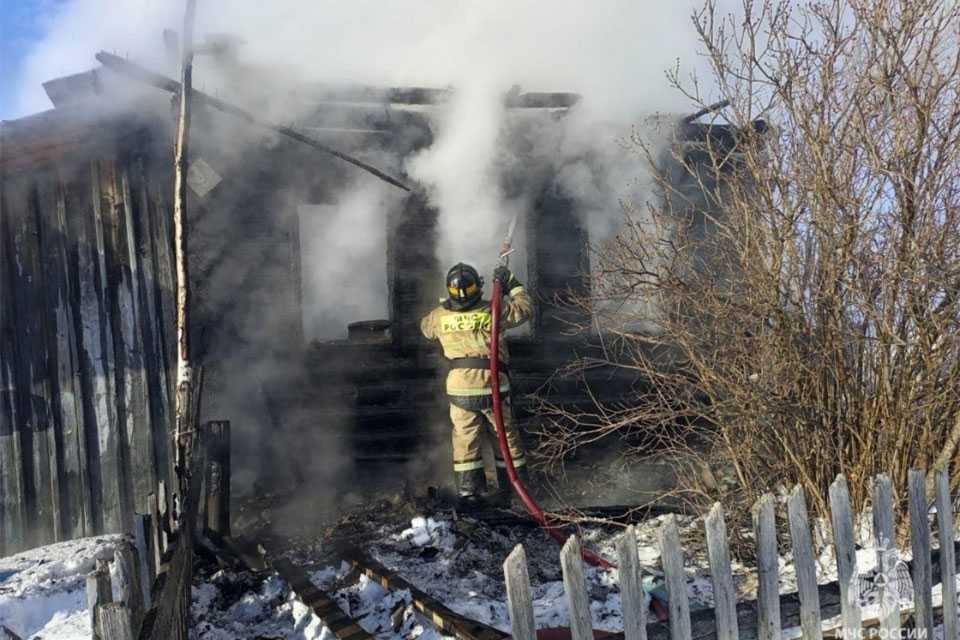 Не спас извещатель: мужчина погиб на пожаре в Башкирии