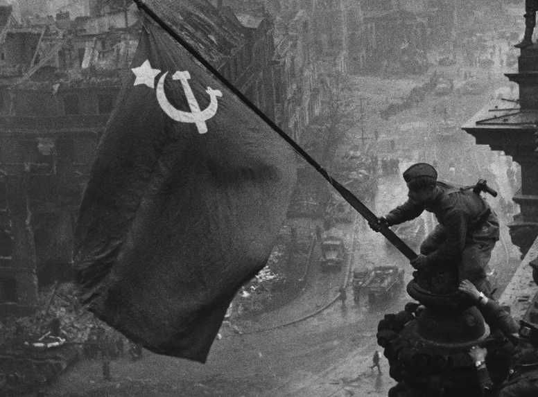 За невывешенное знамя Победы теперь будут штрафовать в Башкирии
