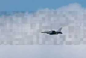 «Срочно!»: в небе над Украиной замечен первый истребитель F-16 — российским городам нужно приготовиться к бомбардировкам