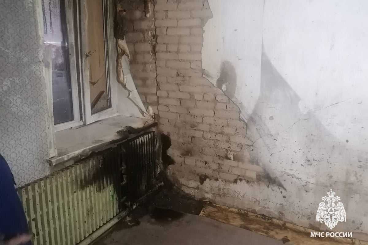 Случайные прохожие спасли детей из горящей квартиры в Башкирии