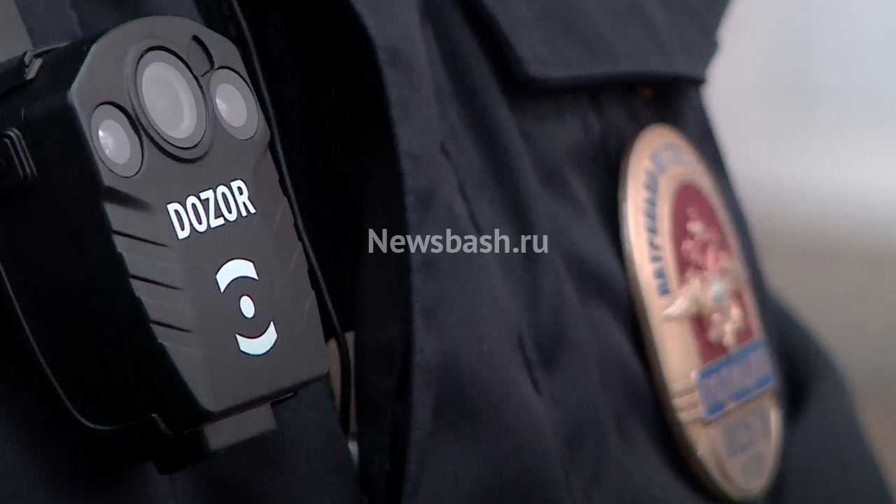 В Уфе женщина напала на полицейского после кражи в магазине