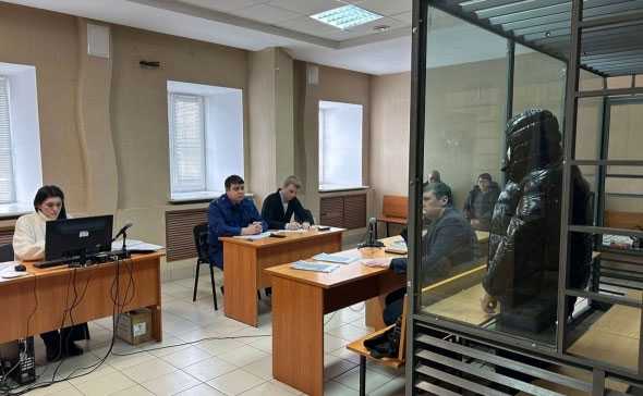 «За премии платили дань»: директора колледжа в Башкирии уволили за коррупцию