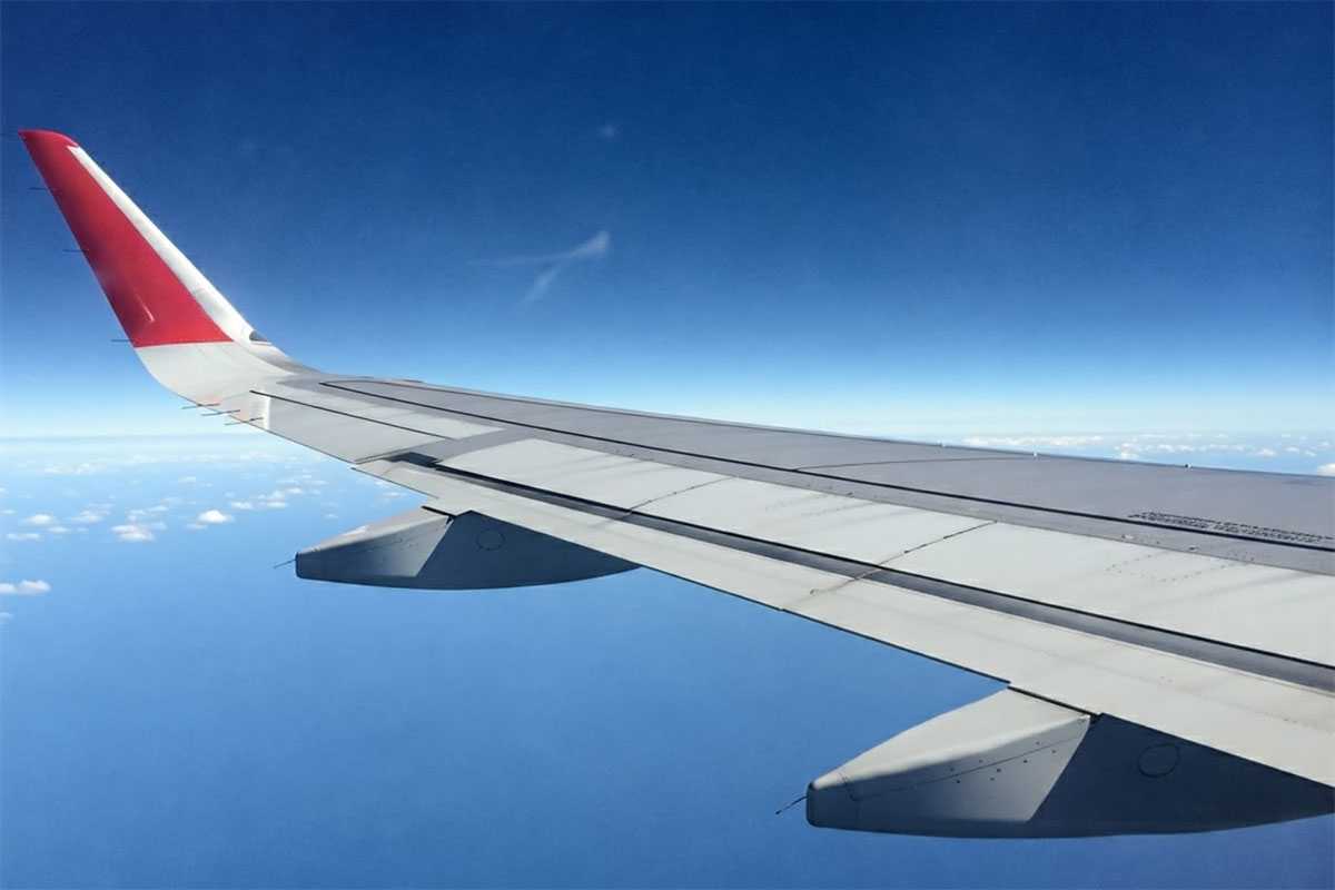 Рейс Красноярск-Уфа совершил посадку с неисправными датчиками топлива
