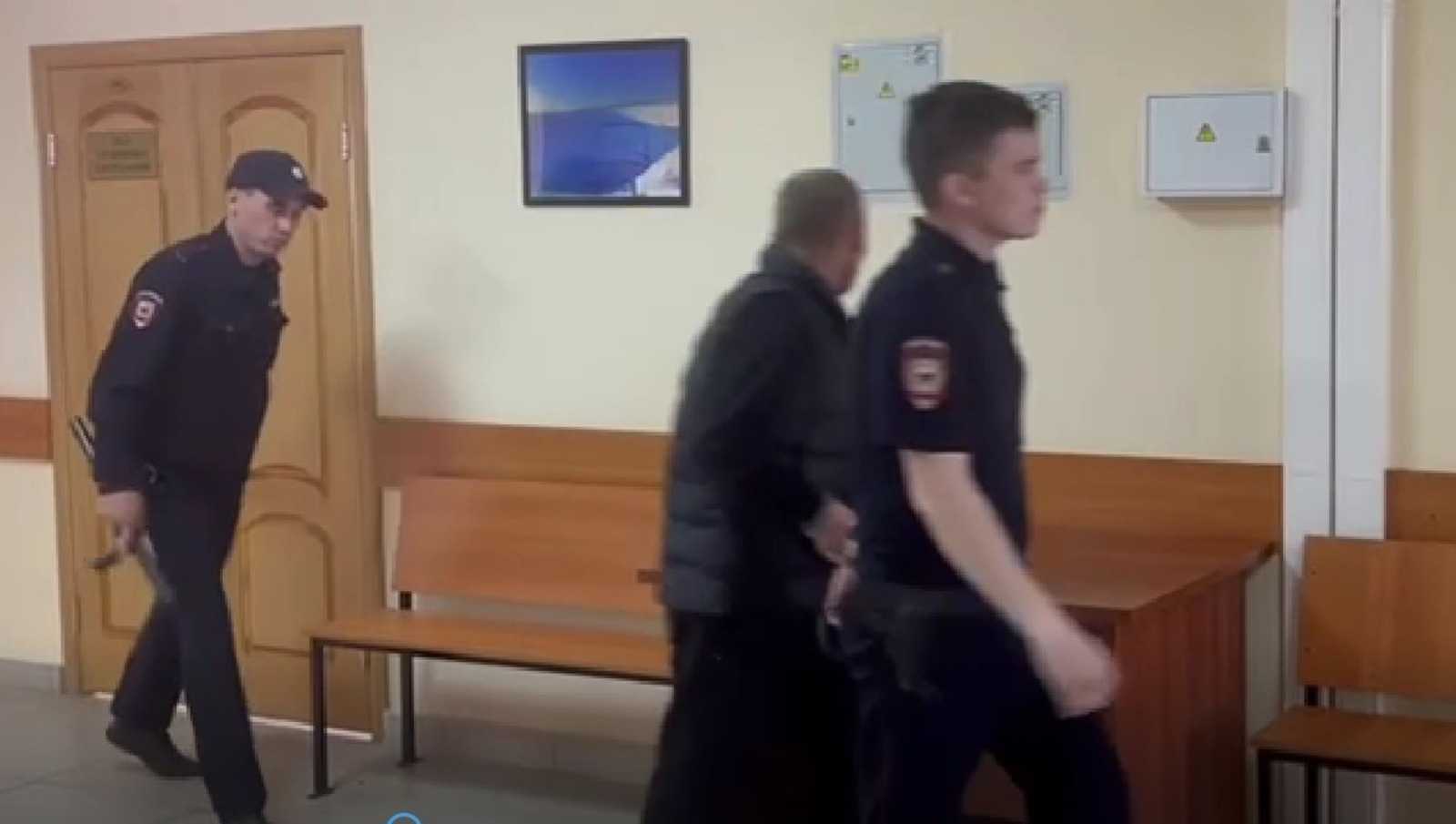 Забрал на такси и задушил платком: в Башкирии раскрыли убийство 12- летней давности