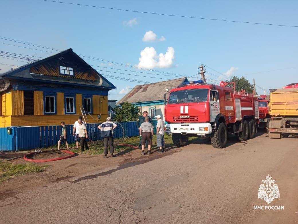 В Башкирии трое детей погибли при пожаре в доме