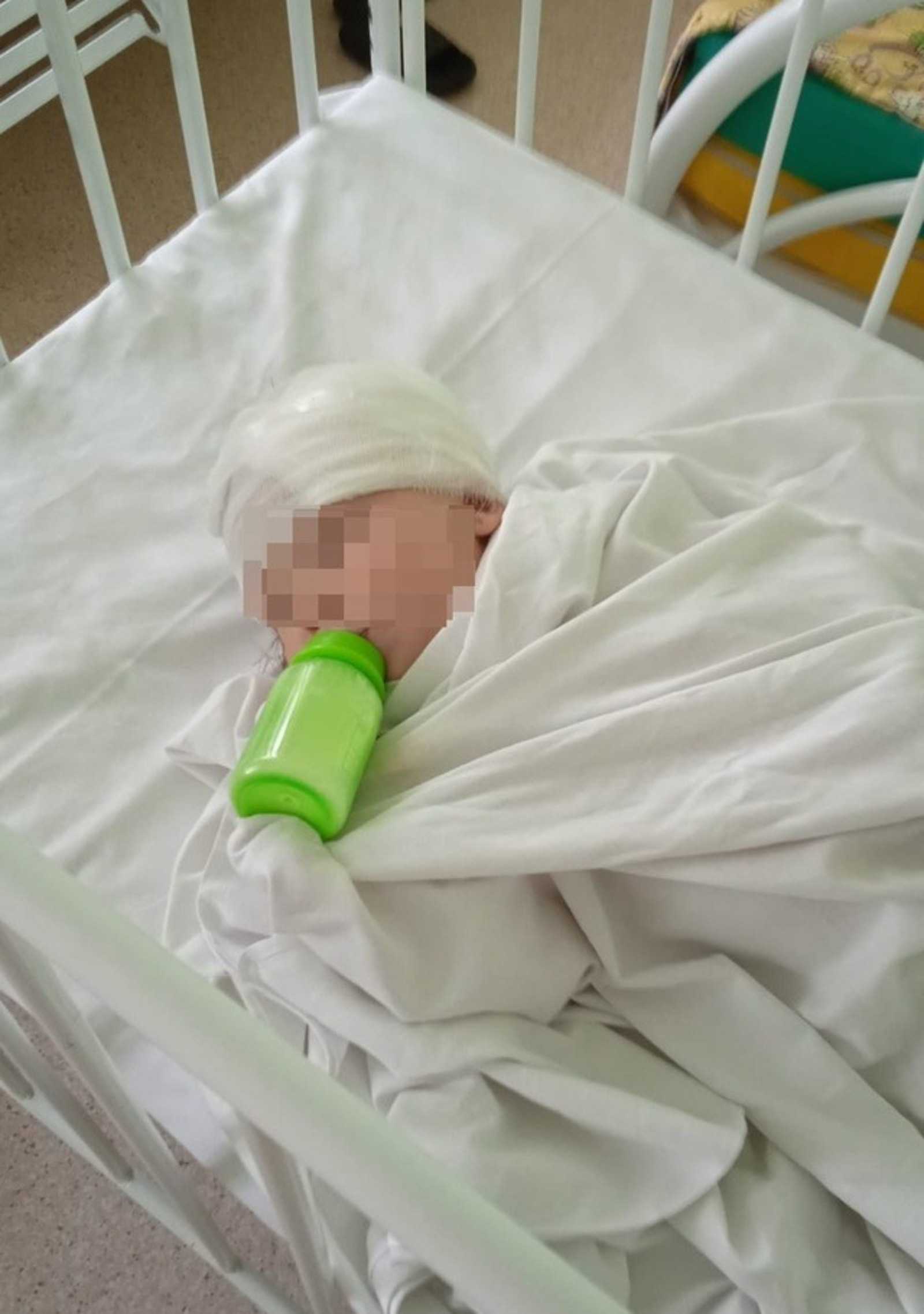 Полуторагодовалая малышка борется за жизнь после аварии в Башкирии, где погибла ее мать