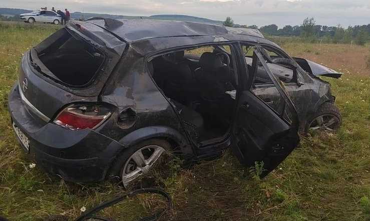 В страшной аварии в Башкирии погибли брат с сестрой