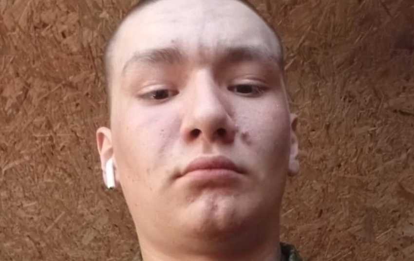 В Учалах простились с 18-летним военнослужащим, погибшим в ходе СВО