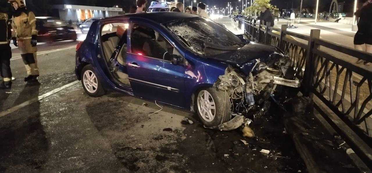 В Уфе четверо пострадали в столкновении двух легковушек