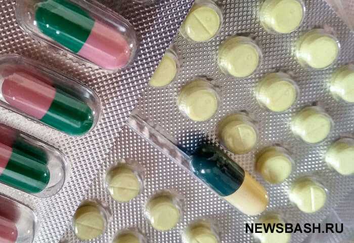 Пенсионеры получили месяц на выбор между лекарствами и деньгами