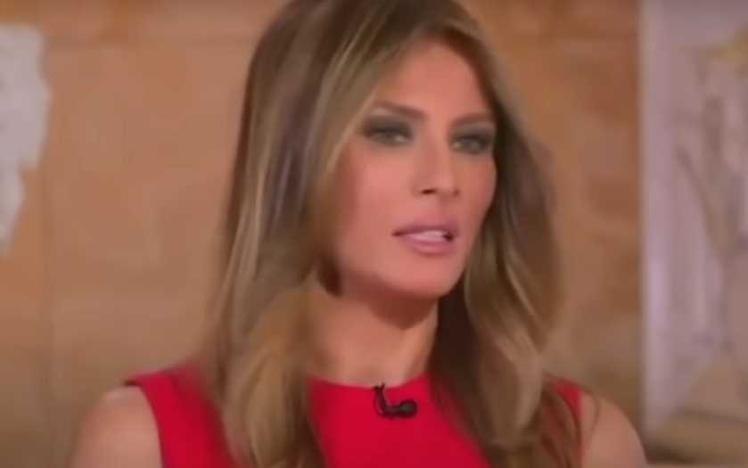 Американские СМИ раскрыли содержание письма Мелании Трамп президенту РФ: о чём первая леди написала Путину