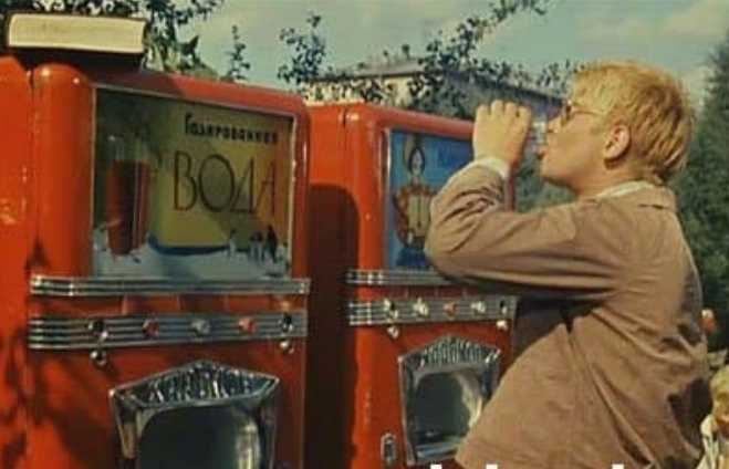 Самые опасные для детей: диетолог перечислила напитки, которые гробят здоровье малышей и школьников — настоящие убийцы