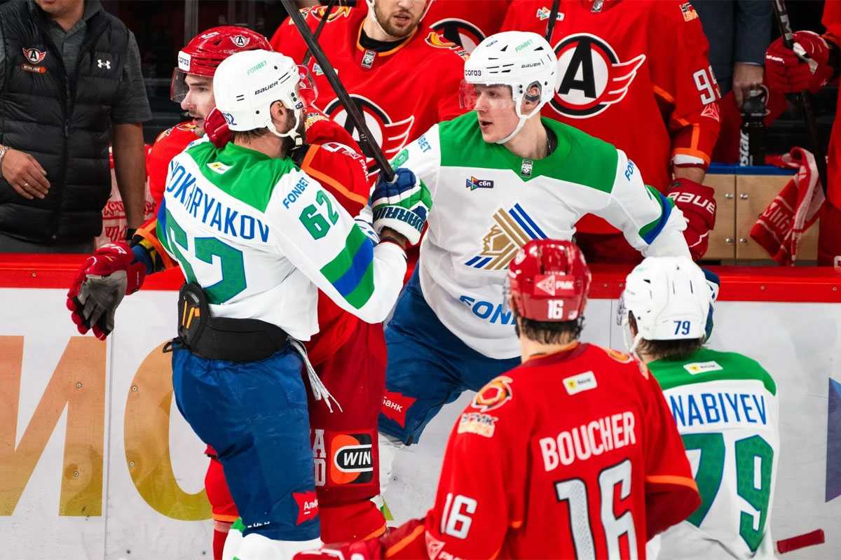 «Салават Юлаев» снова проиграл «Автомобилисту»