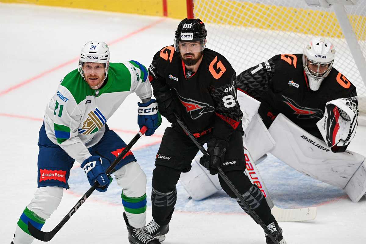 «Салават Юлаев» проиграл третий матч подряд