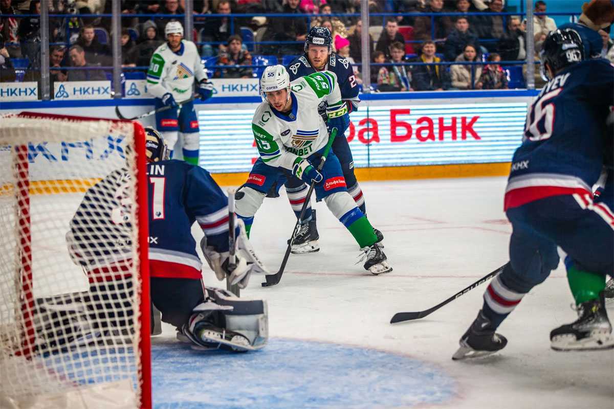 Хмелевский может покинуть «Салават Юлаев» за 200 миллионов