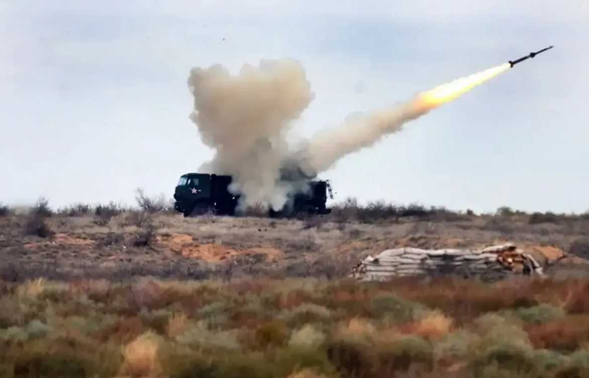 Прорыв в Волчанске, в ресторане убиты более 50 высокопоставленных чинов ВСУ, Киев признал огромные потери и готовится к новым: что происходит на фронте 3 октября 2025 года