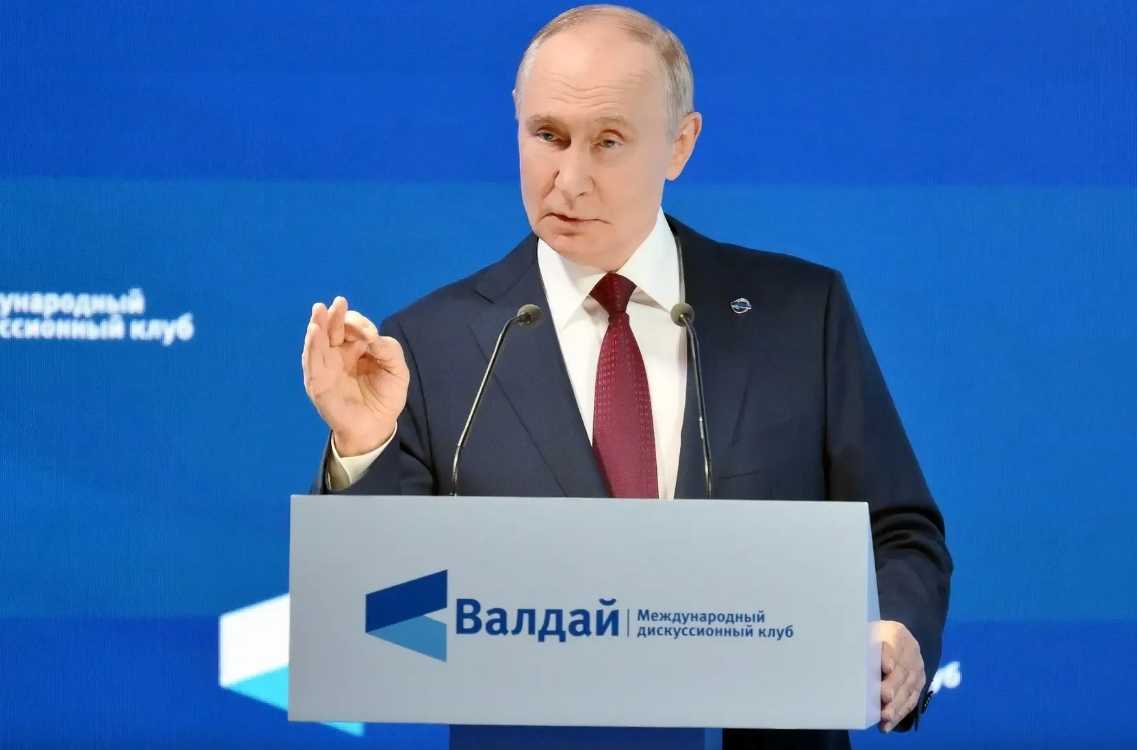 Путин объявил о создании нового военного округа на границе с Финляндией: «У нас там не было вооружённых сил, теперь будут»