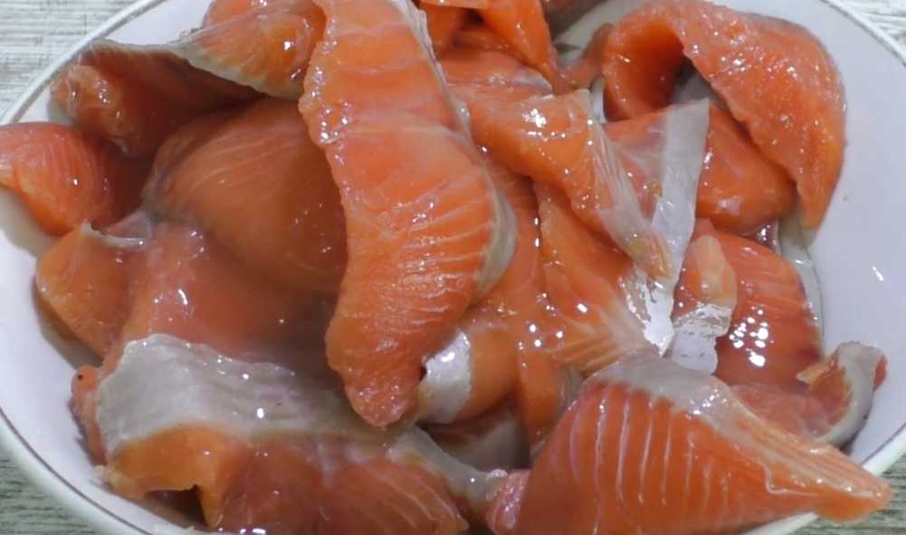 Красная рыба: сколько раз в неделю можно есть ее без вреда для здоровья и почему больше — опасно