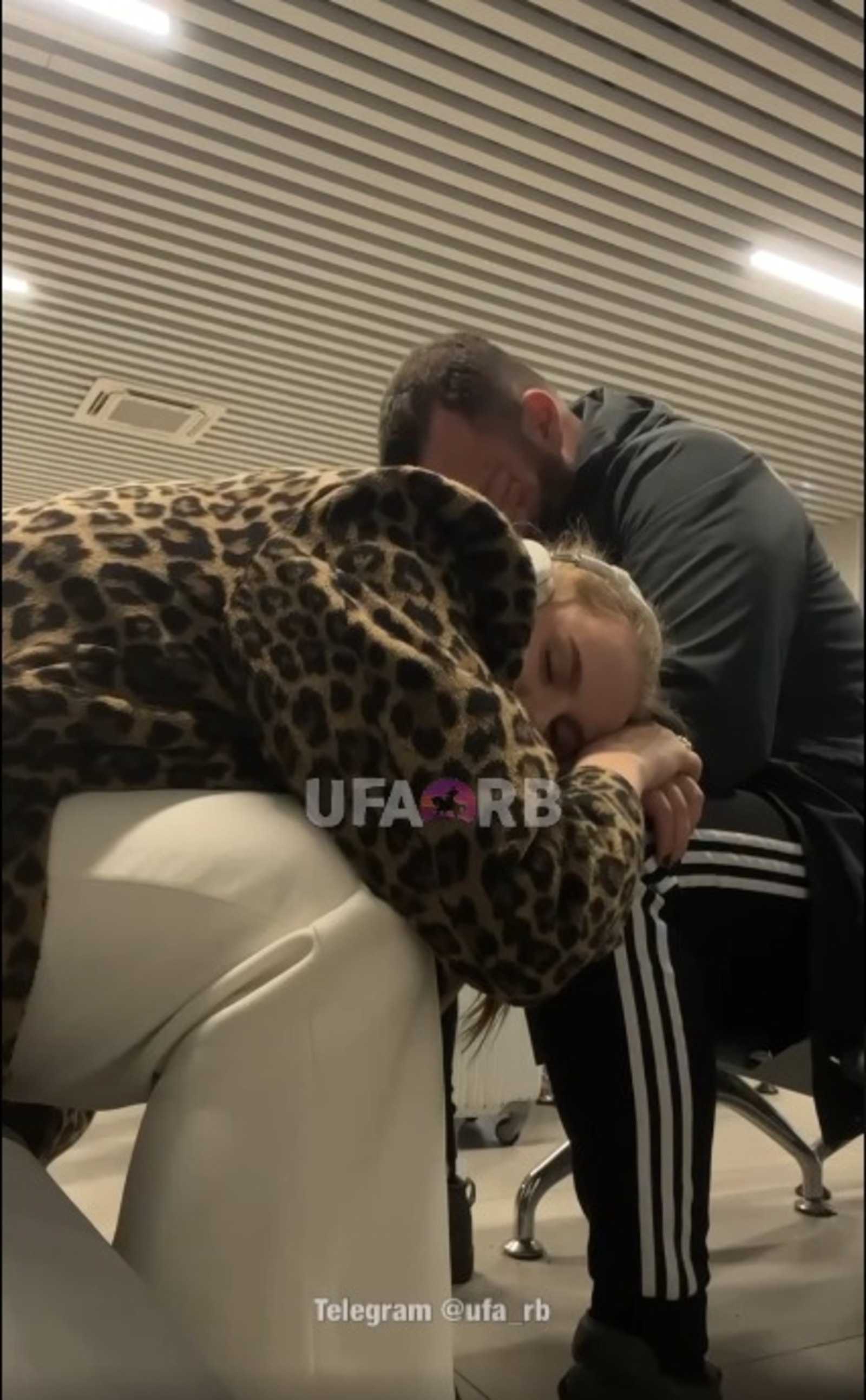 Пассажиры рейса «Ютэйр» Уфа — Тюмень не могут вылететь третьи сутки