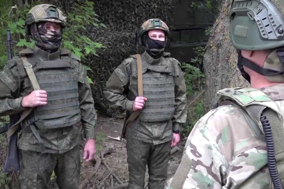 СВО близка к завершению? В России радикально снижают выплаты контрактникам: боец с передовой объяснил странные решения регионов