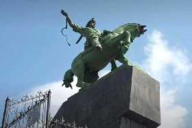Памятник Салавату Юлаеву в Уфе разбирают для реставрации. Он вернется в 2027 году