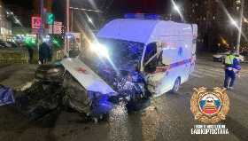 В Уфе в ДТП со скорой помощью пострадали пять человек