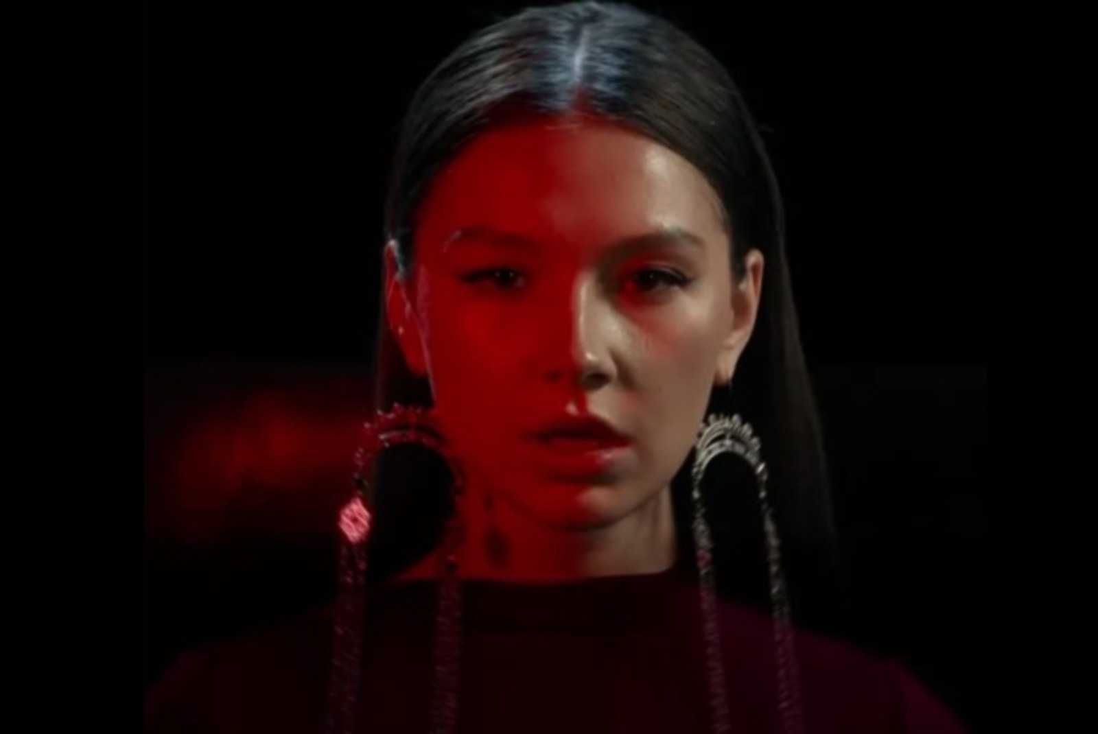 Группа Ay Yola выпустила кавер на «Чёрную луну» для фильма «Август»