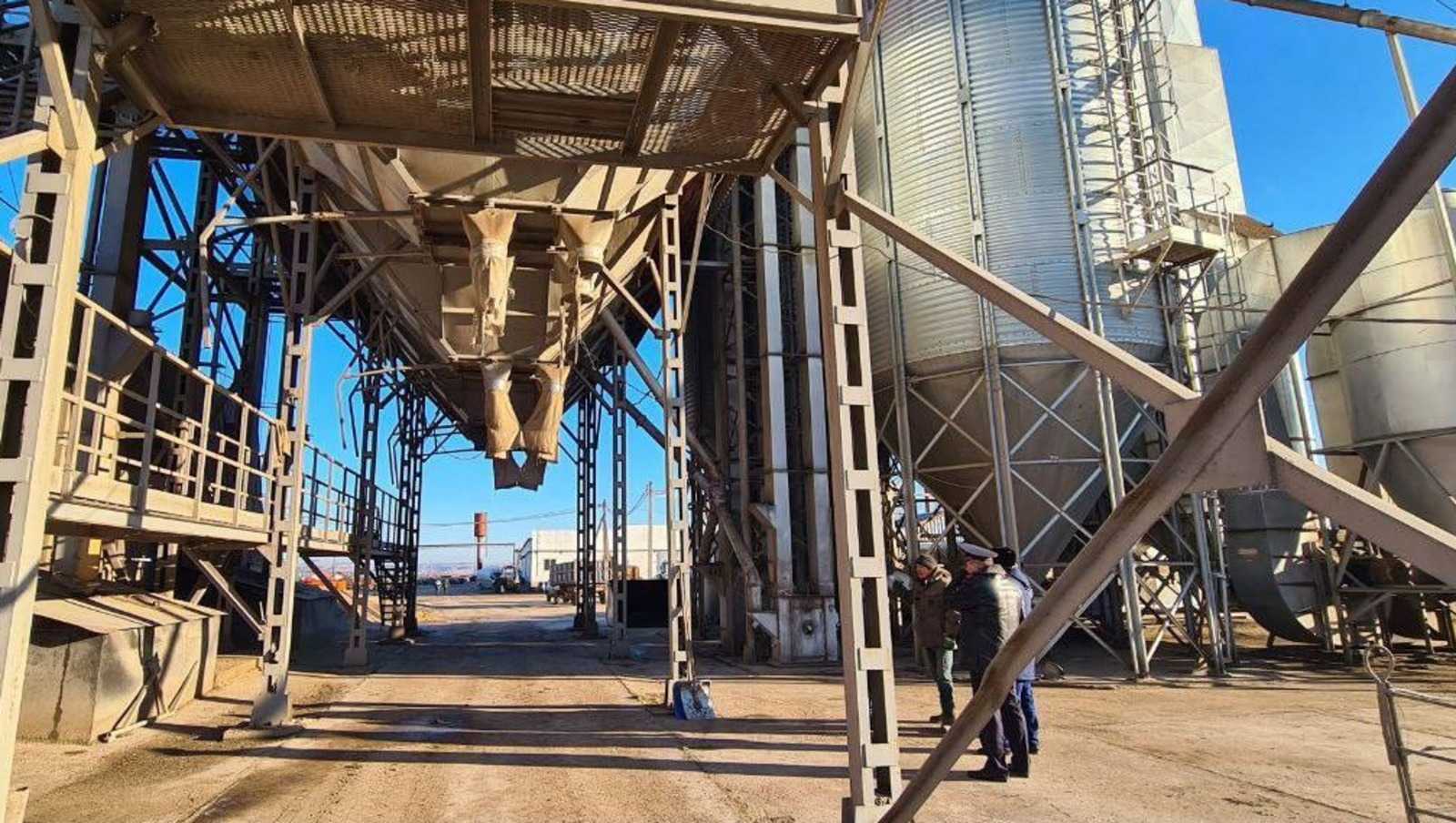 В Чекмагушевском районе Башкирии на предприятии погибли двое рабочих