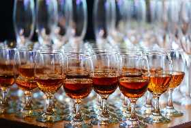 Пьяную уфимку сняли с рейса в Турцию прямо перед вылетом