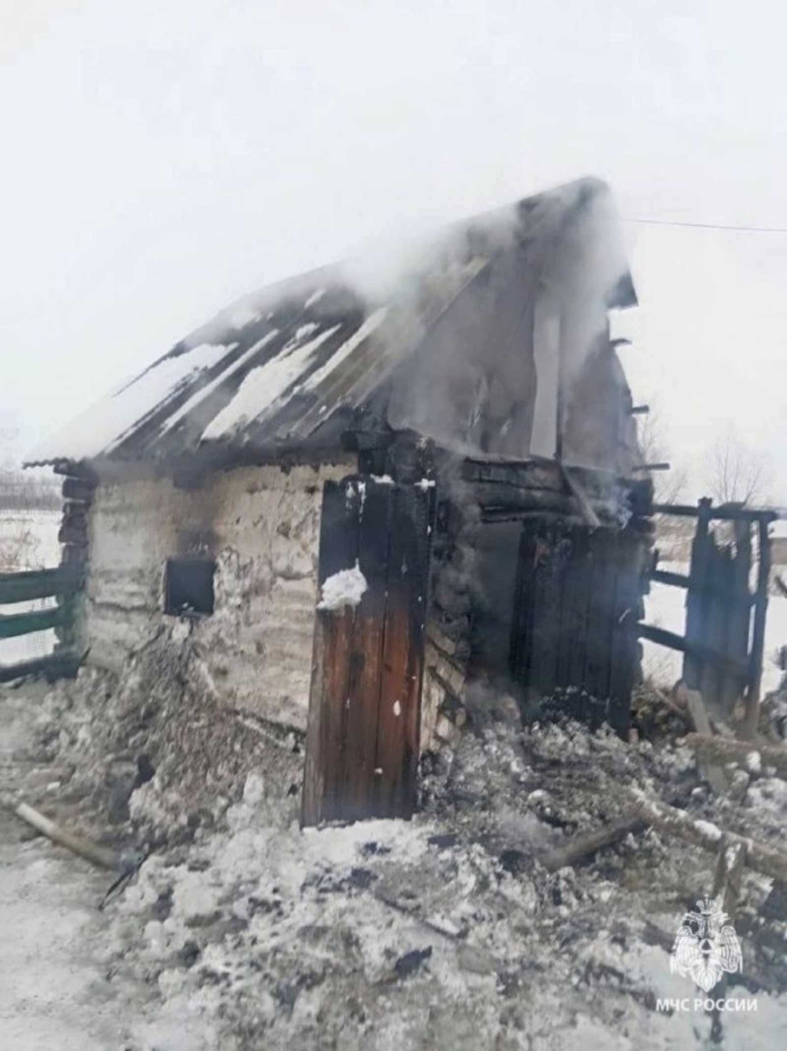 В Мелеузовском районе Башкирии на пожаре погибла 72-летняя женщина