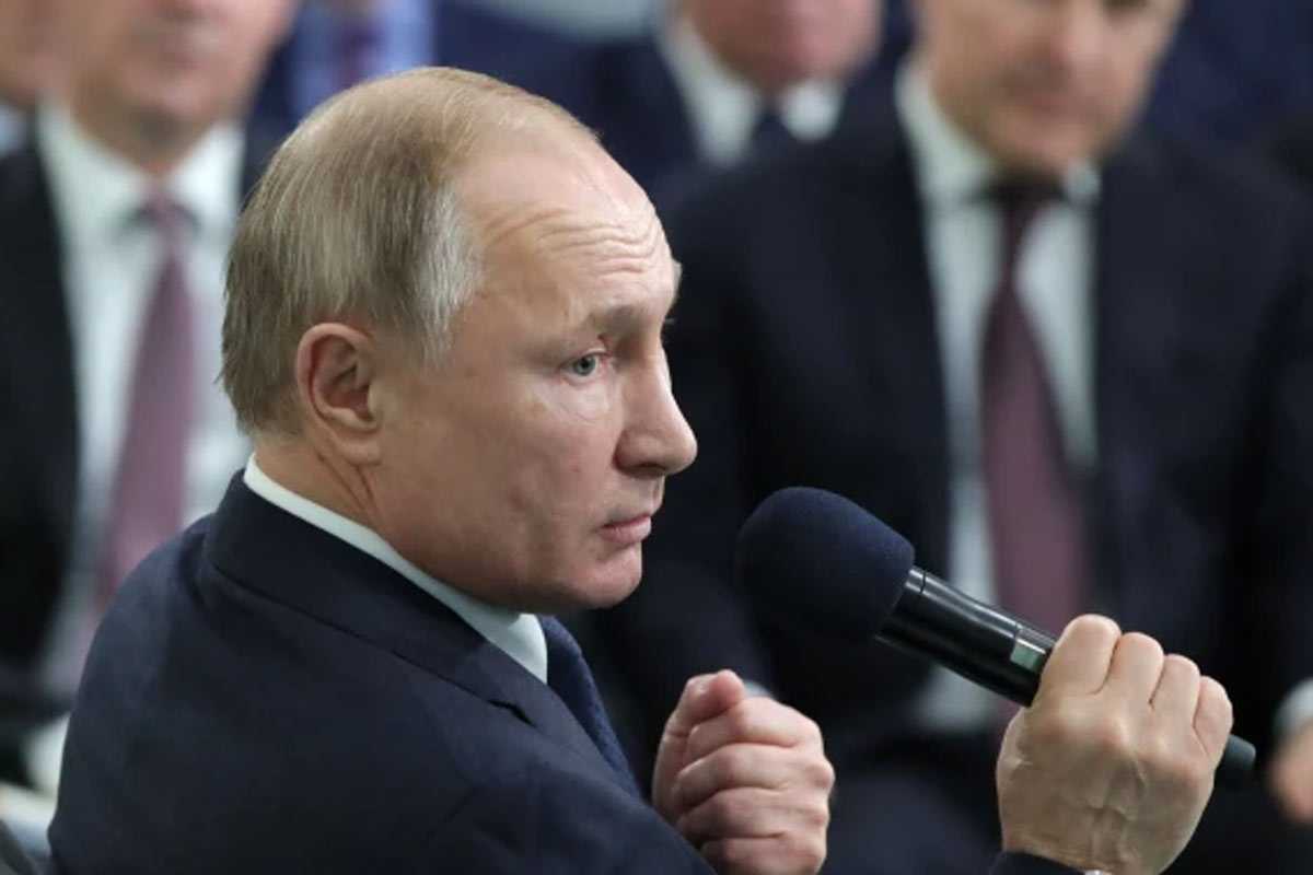 Лживый военком не думал, что Путин всё узнает. Горько ошибался