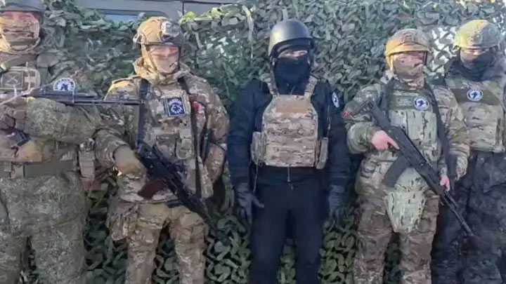 Ссора Максима Дивнича с "Ахматом": Бойцы СВО высказались, ничего не скрывая