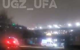 В Уфе спасатели достали из ледяной воды двух подростков