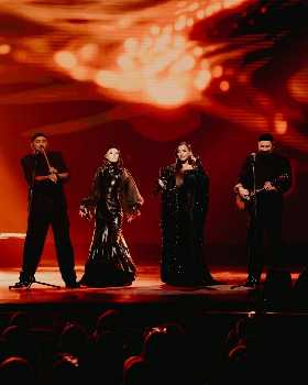 Башкирская этногруппа Ay Yola презентовала новую совместную песню с Алсу