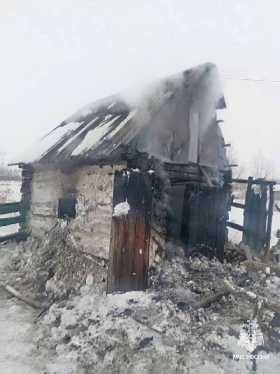 В Мелеузовском районе Башкирии на пожаре погибла 72-летняя женщина
