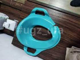 В Уфе спасатели вызволили ребенка из детского стульчака