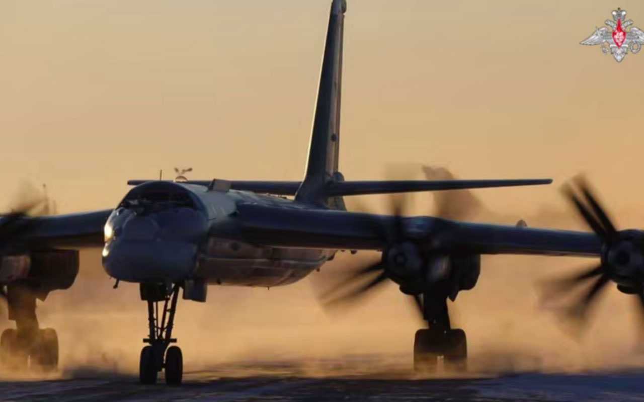 Все ждали итогов переговоров, но вылетели Ту-22м3. На НАТО! "Ответный огонь". 5 часов страха: Официальное заявление Минобороны