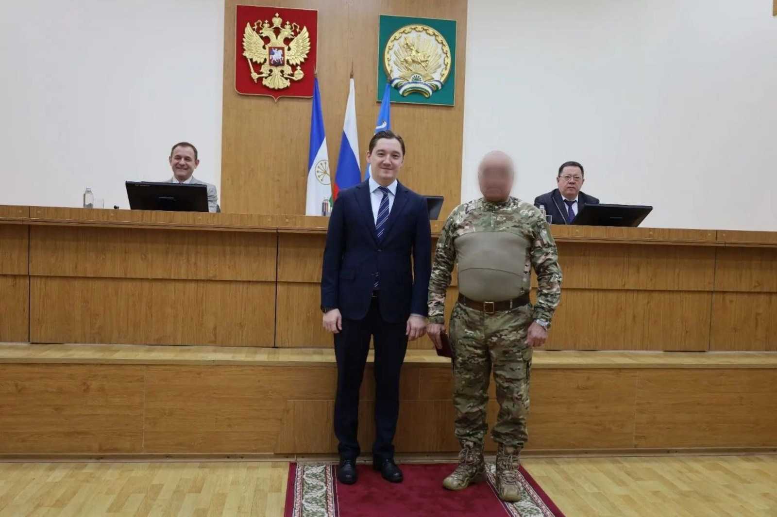 Бойцов из Башкирии отметили госнаградами за участие в СВО