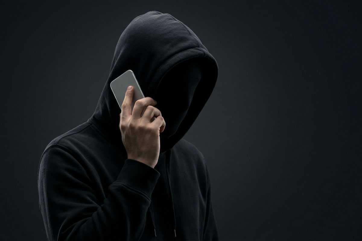 "Секретарь Минобороны" позвонил матери бойца со страшным сообщением. В России набирает обороты циничная схема обмана