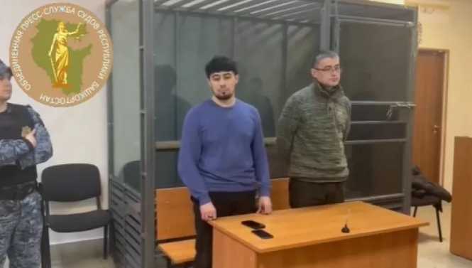 Экс-майор полиции отправится в колонию на пять лет за жестокое избиение мужчины в Уфе