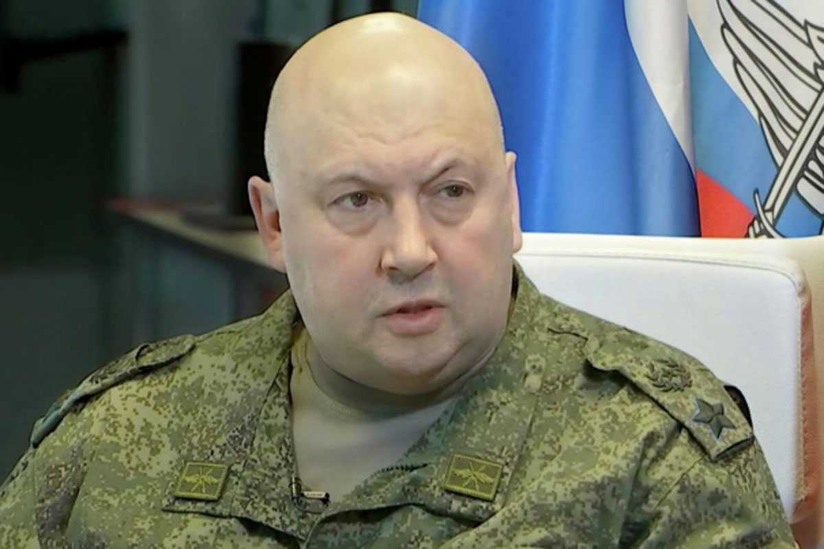 Генерал Армагеддон появился в Москве: что стоит за появлением Суровикина? Вот факты