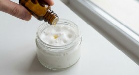 Удивите своих гостей: простой лайфхак с уксусом и солью