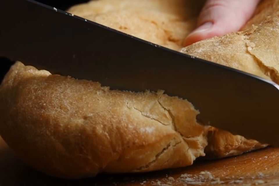 Белый хлеб - серьезный удар по вашему организму. Как избежать негативных последствий