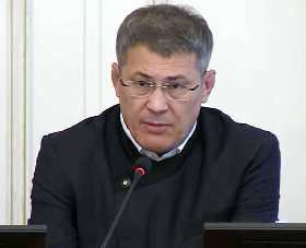 Путин поблагодарил главу Башкирии за развитие жилищного строительства